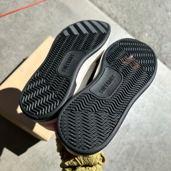 Super dry sneakers. Worn once, like new - Picture 4 of 5